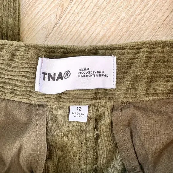 Aritzia TNA High Rise Straight Leg Corduroy Trousers | Green Size 12 - Picture 2 of 8
